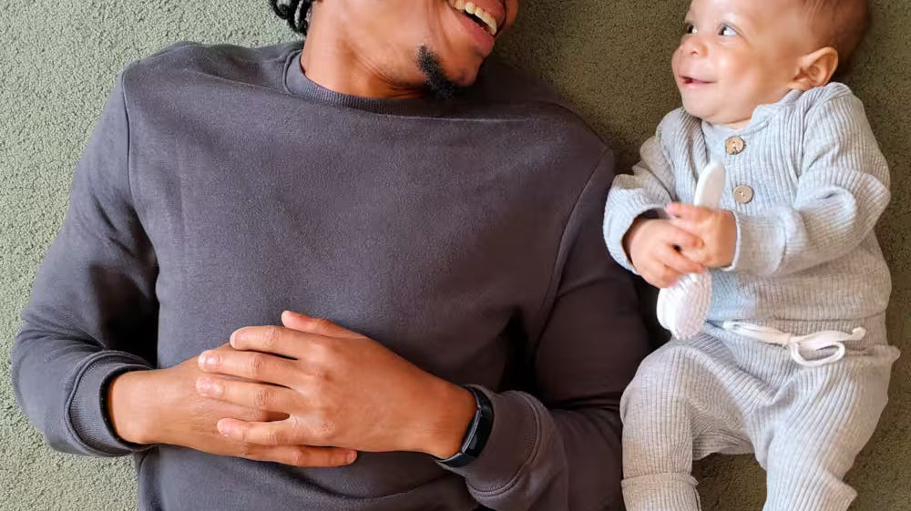 Foto eines Vaters und seines Babys